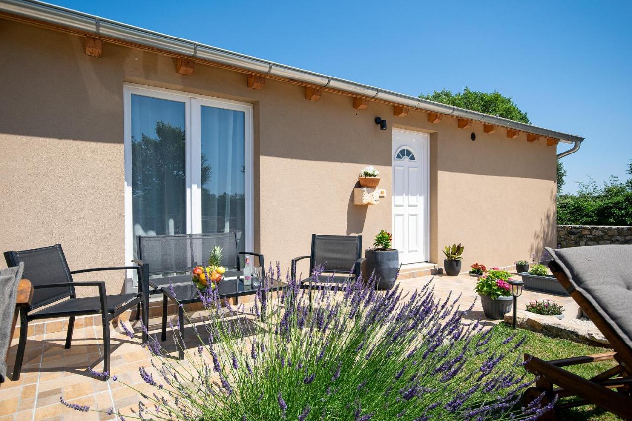 Old Oak Holiday House Vila Rovinj Exterior foto